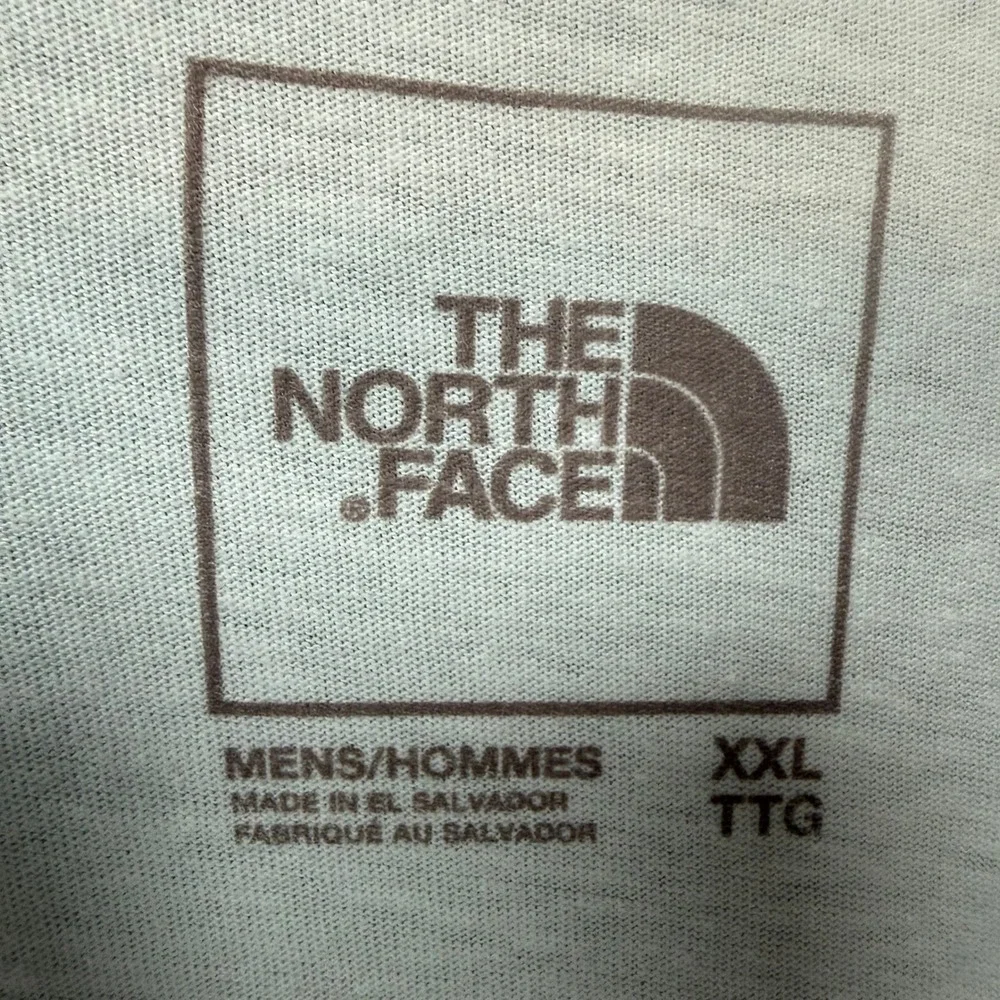 The North Face Tshirt Mens XXL White Mountain‎ Graphic Stripe Crew Neck Casual